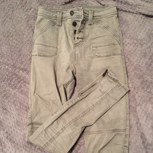 Abercrombie & Fitch Army green pants